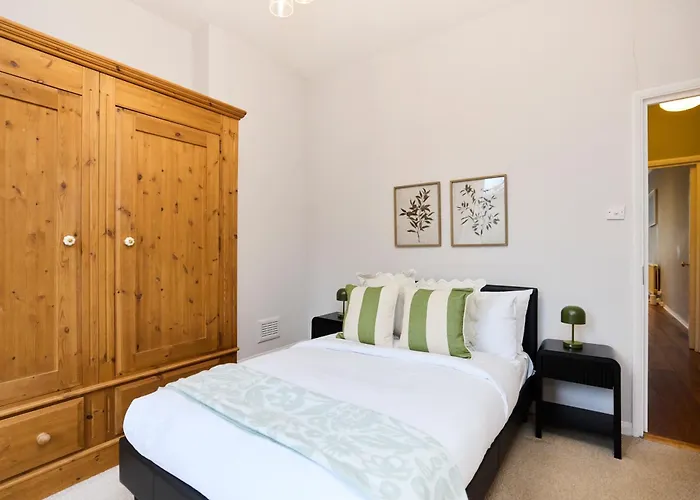 The West Hampstead Place - Inviting 2Bdr Apartment