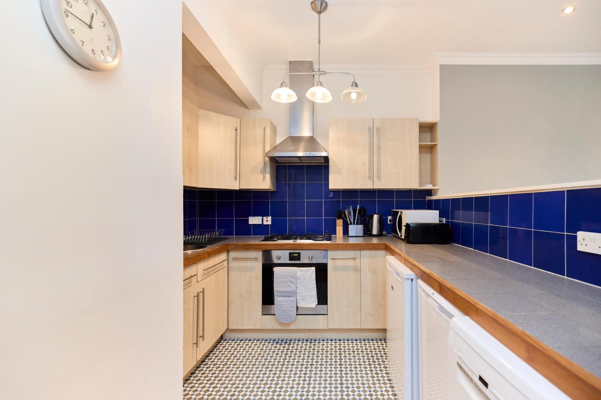 Апартаменты The West Hampstead Place - Inviting 2bdr